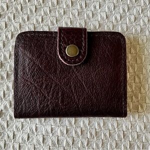 Portland Leather Goods Mini Bifold Wallet in Plum
